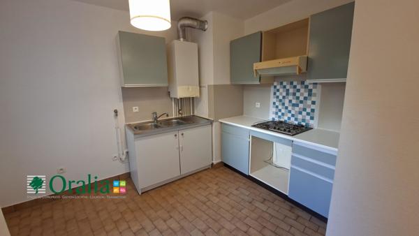 Appartement · Location Paris (75020) 2 pièces · 53m²