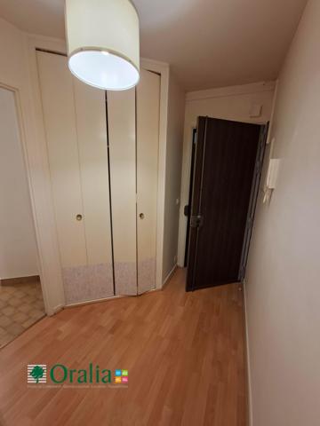 Appartement · Location Paris (75020) 2 pièces · 53m²