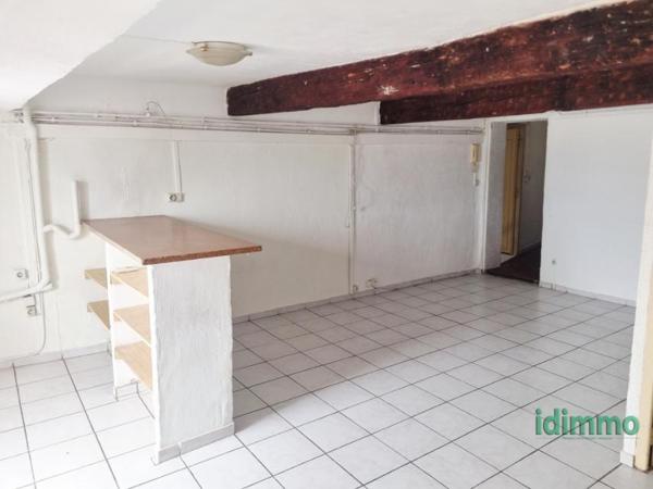 Affaire Draguignan centre F2 au 3eme étage 60000€ crn2383 dpe d Draguignan (83300)