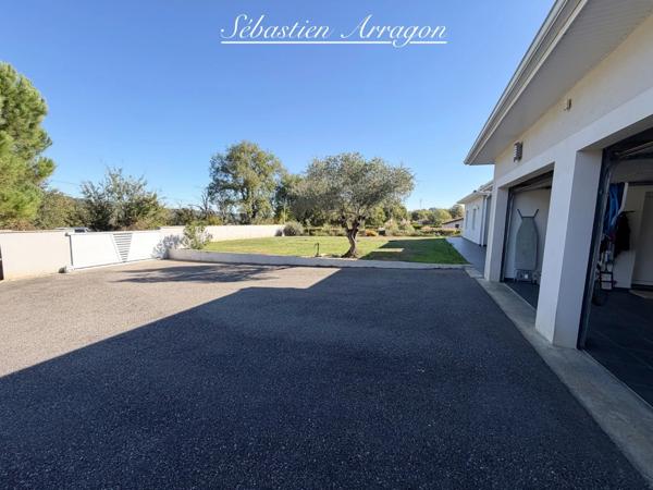 Villa d’architecte contemporaine à 10 minutes d’Agen – Calme, volumes et prestations haut de gamme (47)