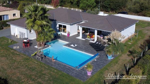Villa d’architecte contemporaine à 10 minutes d’Agen – Calme, volumes et prestations haut de gamme (47)
