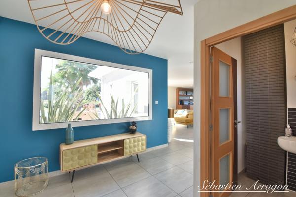 Villa d’architecte contemporaine à 10 minutes d’Agen – Calme, volumes et prestations haut de gamme (47)