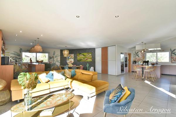 Villa d’architecte contemporaine à 10 minutes d’Agen – Calme, volumes et prestations haut de gamme (47)