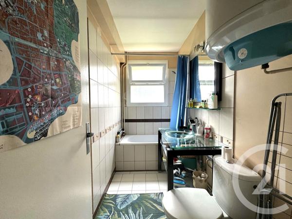 Appartement T2 à vendre  2 pièces - 31,18 m2 ST JACQUES DE LA LANDE - 35