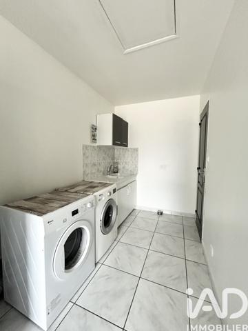 Maison à vendre 4 pièces 111 m² Saint-Pantaléon-de-Larche