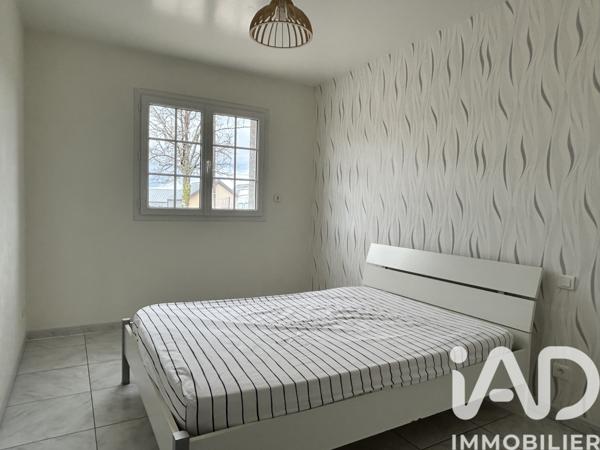 Maison à vendre 4 pièces 111 m² Saint-Pantaléon-de-Larche
