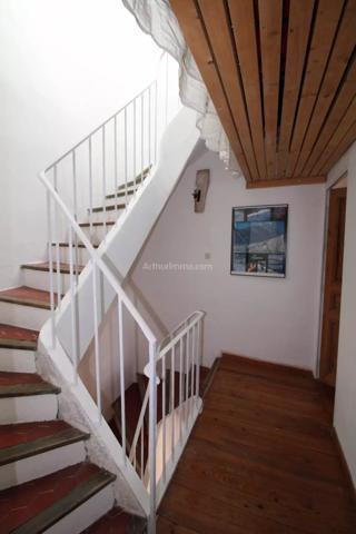 Vente                                                      Maison
                        
                     5 pièces                      150 m2                     à Saint-Maximin-la-Sainte-Baume