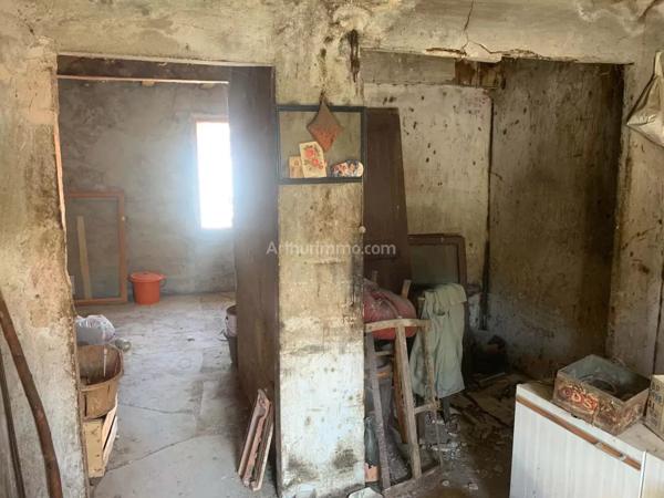 Vente                                                      Maison de village
                        
                     2 pièces                      43 m2                     à Clumanc