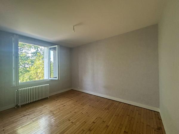 Maison sur sous sol