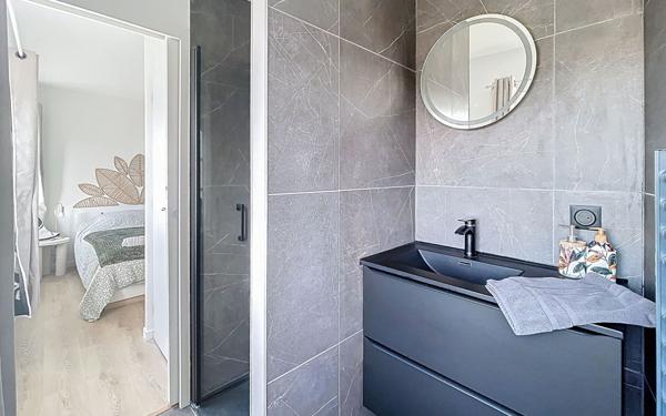 Appartement à vendre    2 pièces • 36 m2 La Rochelle