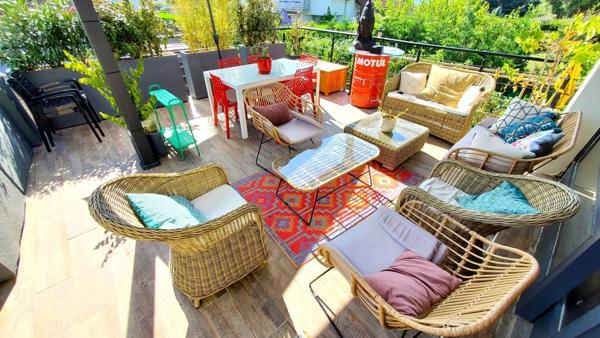 Maison avec Piscine et dépendance plain pied à terminer !