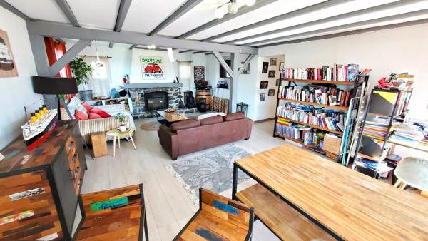 Maison avec Piscine et dépendance plain pied à terminer !