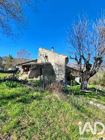 Maison à vendre 8 pièces 279 m² Noyers-sur-Jabron