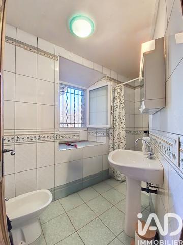 Maison à vendre 8 pièces 279 m² Noyers-sur-Jabron