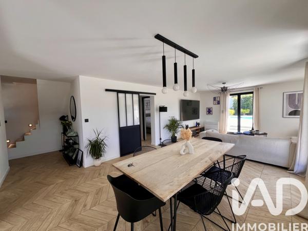 Maison à vendre 6 pièces 141 m² Six-Fours-les-Plages