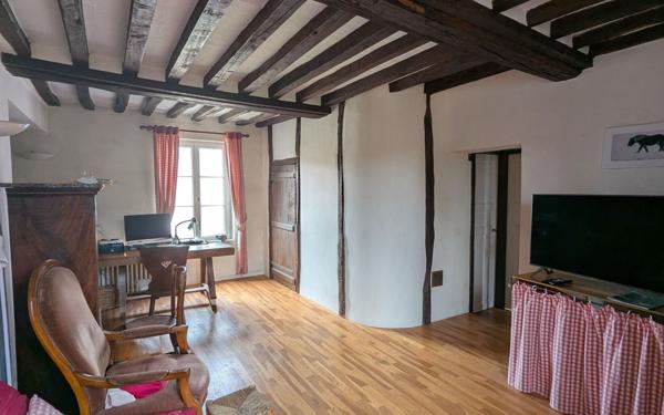 Maison à vendre    6 pièces • 195,23 m2 Saâcy-sur-Marne