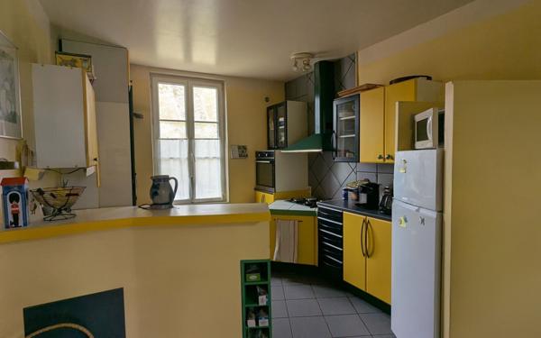 Maison à vendre    6 pièces • 195,23 m2 Saâcy-sur-Marne