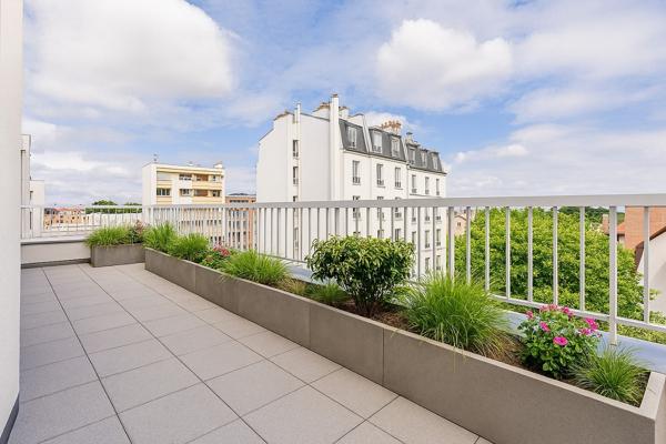 Rer a nogent – 2 pièces traversant avec terrasse de 29 m²