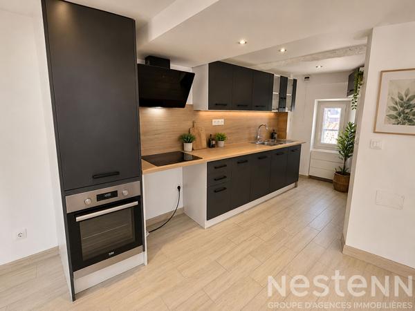 À VENDRE -Superbe T2 Duplex entièrement rénové avec terrasse tropézienne - Coeur de Saint-Maximin-la-Sainte-Baume