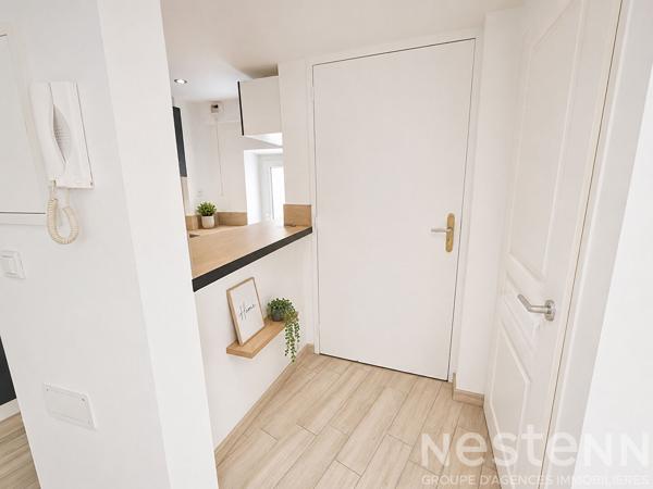 À VENDRE -Superbe T2 Duplex entièrement rénové avec terrasse tropézienne - Coeur de Saint-Maximin-la-Sainte-Baume