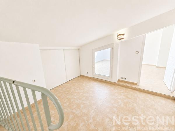 À VENDRE -Superbe T2 Duplex entièrement rénové avec terrasse tropézienne - Coeur de Saint-Maximin-la-Sainte-Baume
