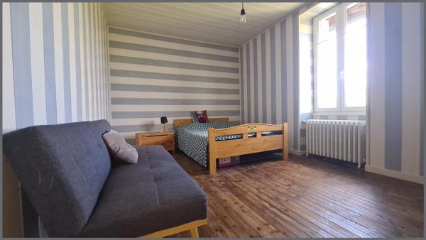 Maison à NOIRTERRE, 79300 - 11 pièces 145m²