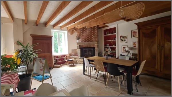 Maison à NOIRTERRE, 79300 - 11 pièces 145m²