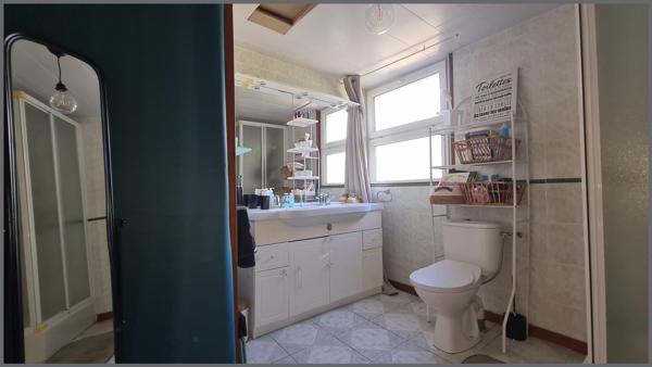 Maison à NOIRTERRE, 79300 - 11 pièces 145m²
