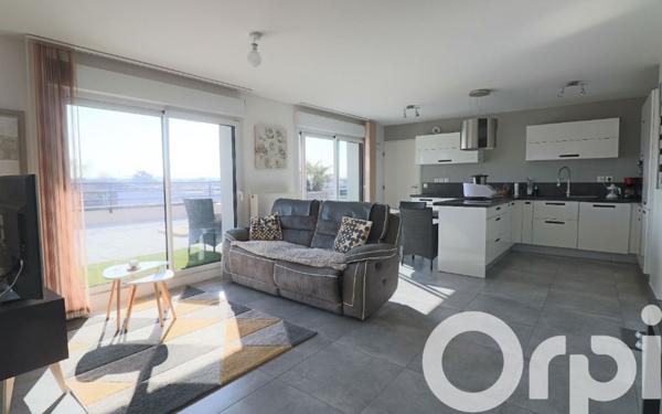 Appartement à vendre    5 pièces • 110,96 m2 Seclin