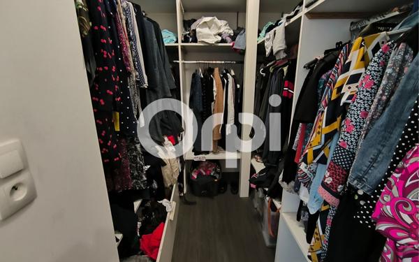 Appartement à vendre    5 pièces • 110,96 m2 Seclin