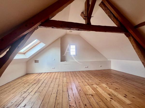 Pau Corps de ferme avec dépendance