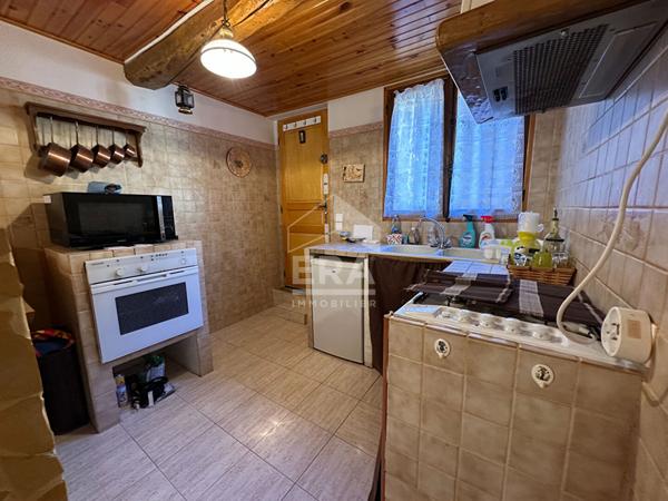 Maison Bayons 2 chambres + cave + extérieur + terrasse