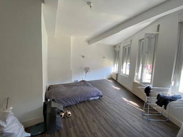 Immeuble de rapport Saint Quentin 125.89 m2