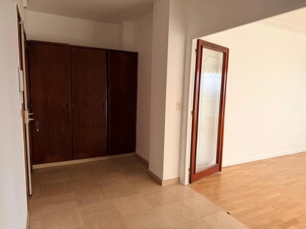 APPARTEMENT T3 A LOUER - CALUIRE ET CUIRE Montessuy-Est 82.9 m 2 - 1 440 € charges comprises par mois