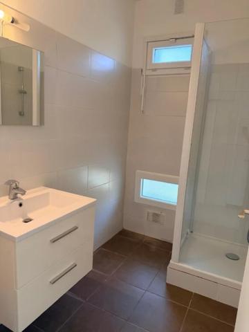 APPARTEMENT T3 A LOUER - CALUIRE ET CUIRE Montessuy-Est 82.9 m 2 - 1 440 € charges comprises par mois