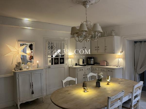 Propriete 9 pièce(s) 4 chambre(s) 228 m²