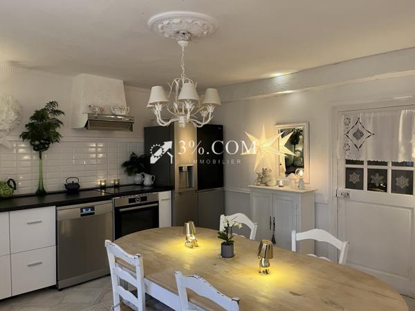 Propriete 9 pièce(s) 4 chambre(s) 228 m²