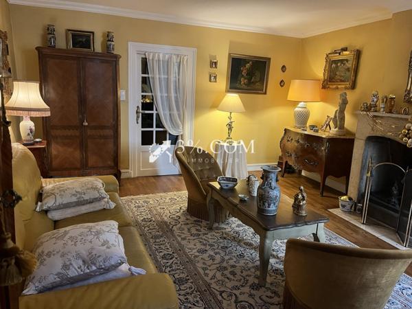 Propriete 9 pièce(s) 4 chambre(s) 228 m²