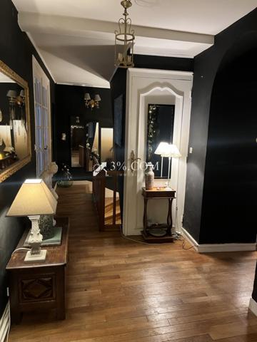 Propriete 9 pièce(s) 4 chambre(s) 228 m²