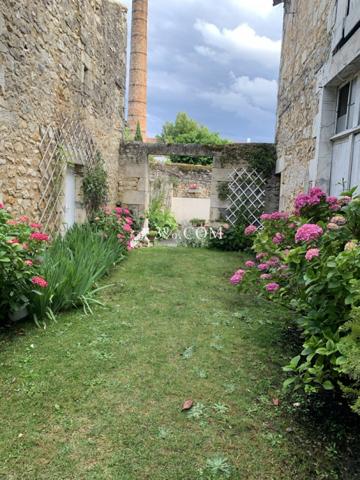 Propriete 9 pièce(s) 4 chambre(s) 228 m²