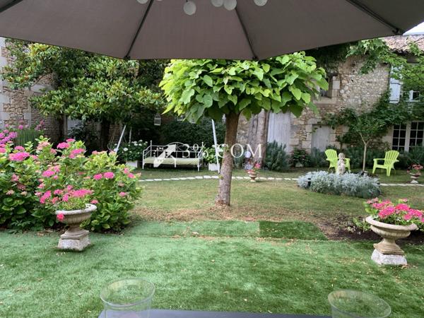 Propriete 9 pièce(s) 4 chambre(s) 228 m²