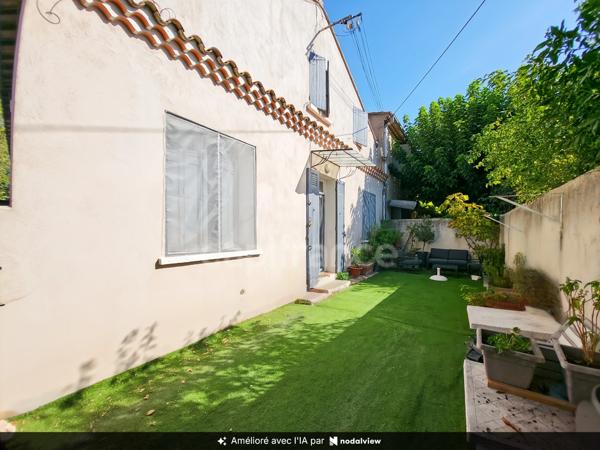 Maison à vendre 5 pièces MALLEMORT (13)