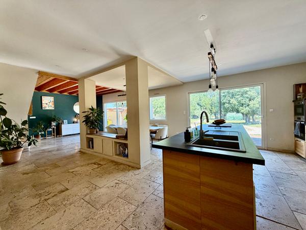 Maison 7 pièces 220 m2