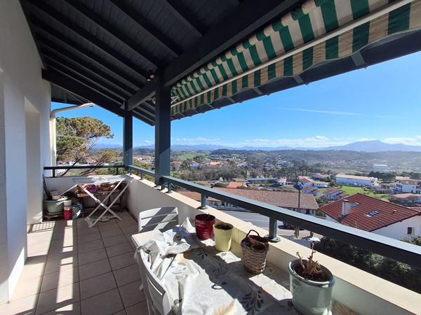 - BIDART - appartement T3 avec vue exceptionnelle, Bidart 64210