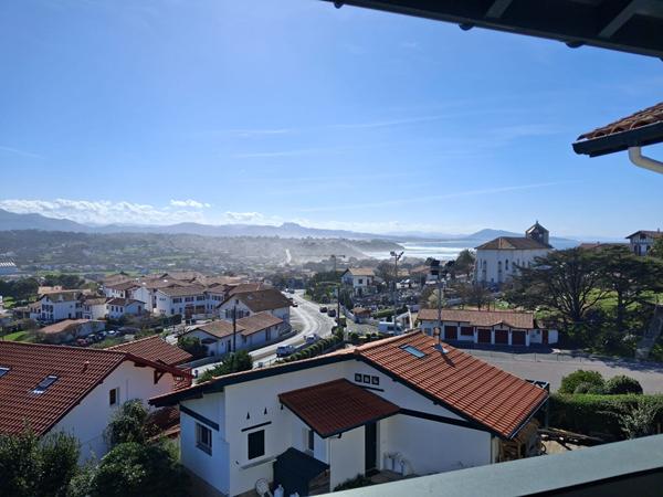 - BIDART - appartement T3 avec vue exceptionnelle, Bidart 64210