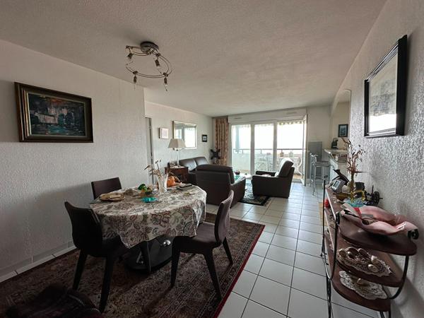 - BIDART - appartement T3 avec vue exceptionnelle, Bidart 64210