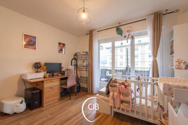 Appartement T3 rénové de 70 m² à Barberaz – Cave 13 m² – Garage possible en supplément