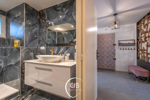 Appartement T3 rénové de 70 m² à Barberaz – Cave 13 m² – Garage possible en supplément