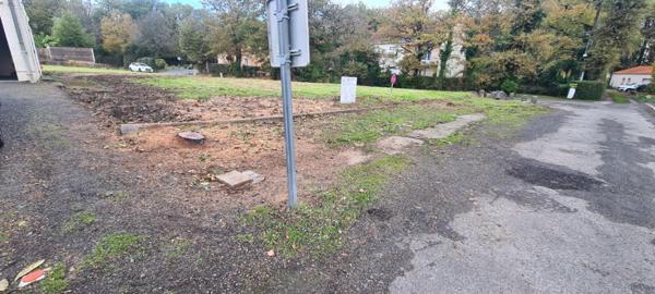 Terrain Constructible Village Gorges 479 M², non viabilisé et libre de constructeur (Lot 1)