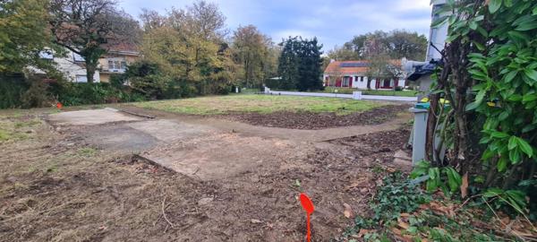 Terrain Constructible Village Gorges 479 M², non viabilisé et libre de constructeur (Lot 1)